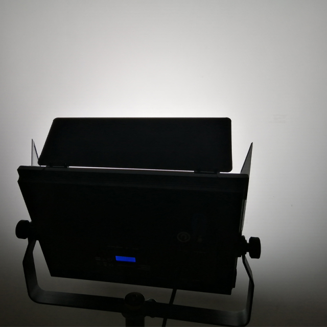 Opera TPA100CW LED panel soft video light