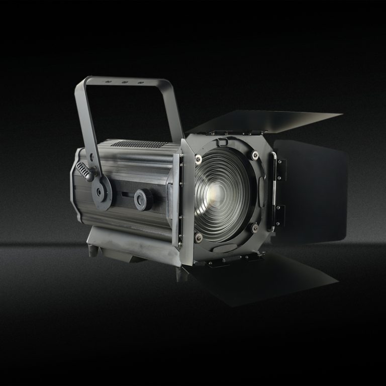Opera TFR300CW LED fresnel zoom light