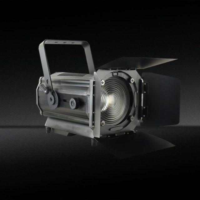 Opera TFR300CW LED fresnel zoom light