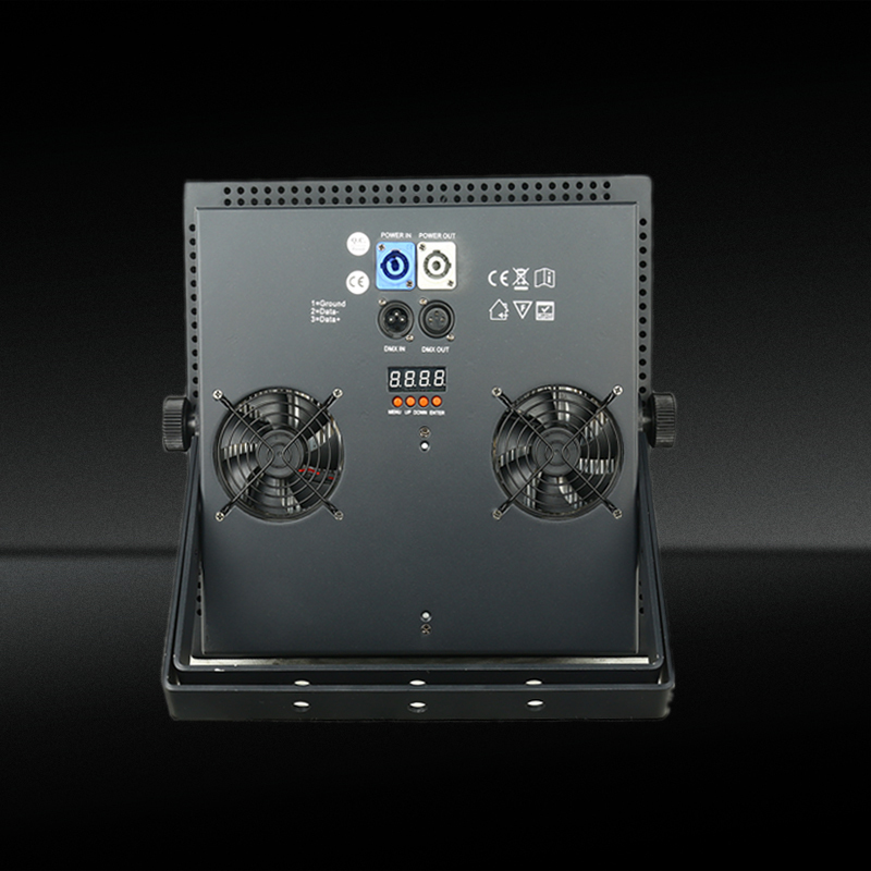 TB400 LED Blinder light Audience light