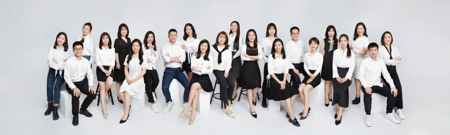 ZHIWAI Team - Gold Medal Content Marketing Agency