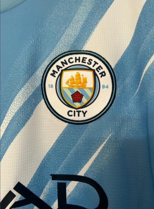 2025/26 Manchester City Home Jersey Fan Version