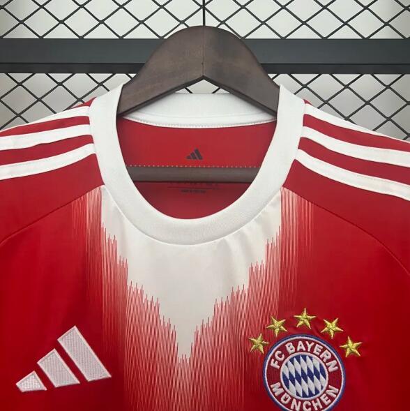 2025/26 Bayern Munich Home Jersey Fan Version