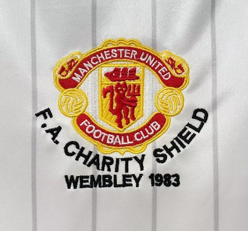 1983 Retro Manchester United  Away  jersey