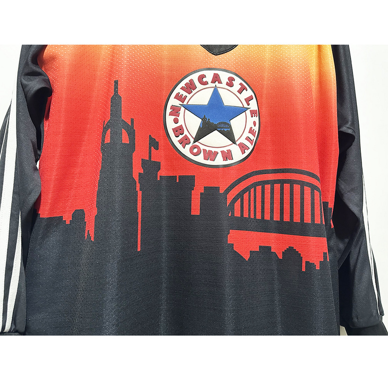 1996-1997  Retro  Newcastle United  Goalkeeper  GK  long sleeves   jersey