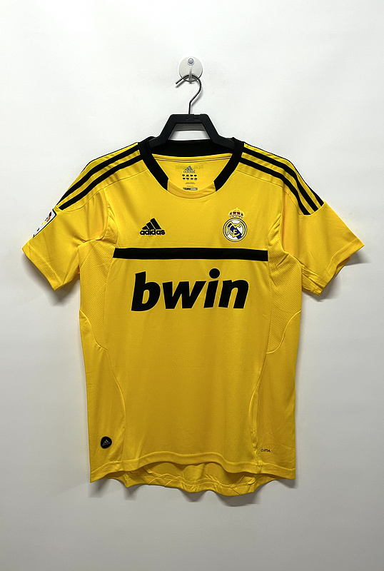 2011-2012  Retro  Real Madrid  Goalkeeper  Yellow GK jersey