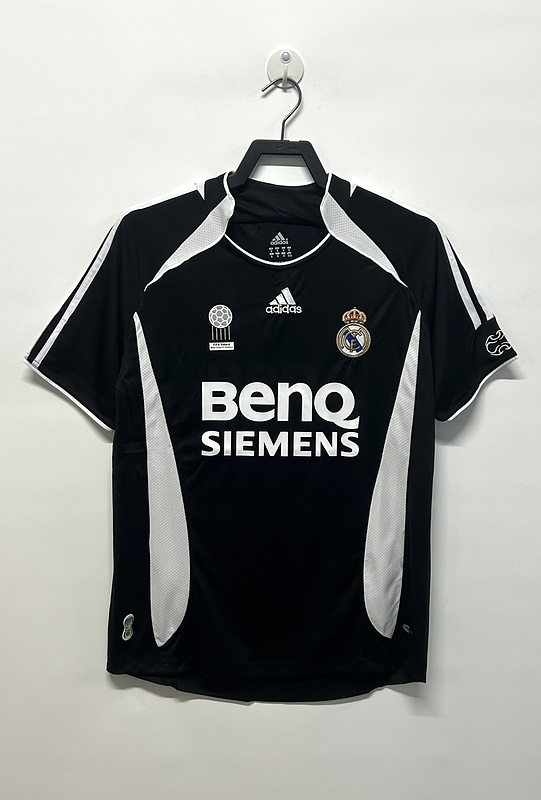 2006-2007 Retro  Real Madrid  3RD    jersey