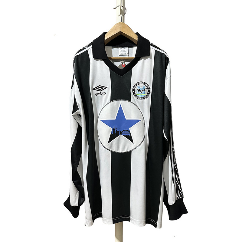 2016-2017  Retro  Newcastle United  Home  jersey