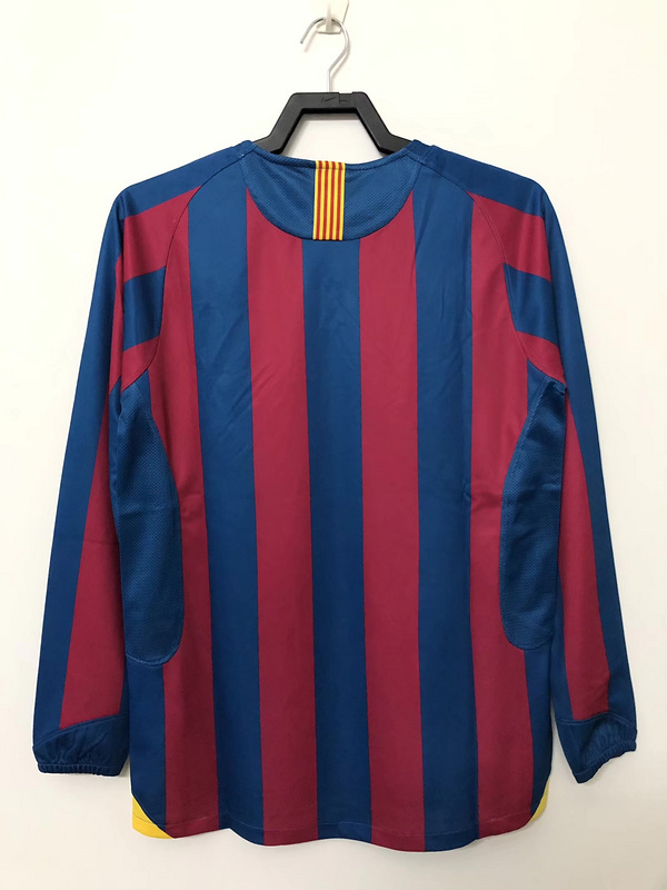 2005-2006  Retro  Barcelona   Home  long sleeves   jersey