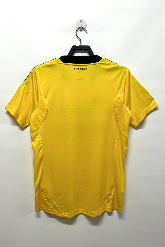 2011-2012  Retro  Real Madrid  Goalkeeper  Yellow GK jersey