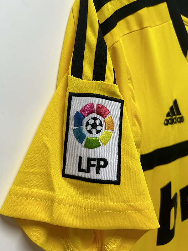 2011-2012  Retro  Real Madrid  Goalkeeper  Yellow GK jersey