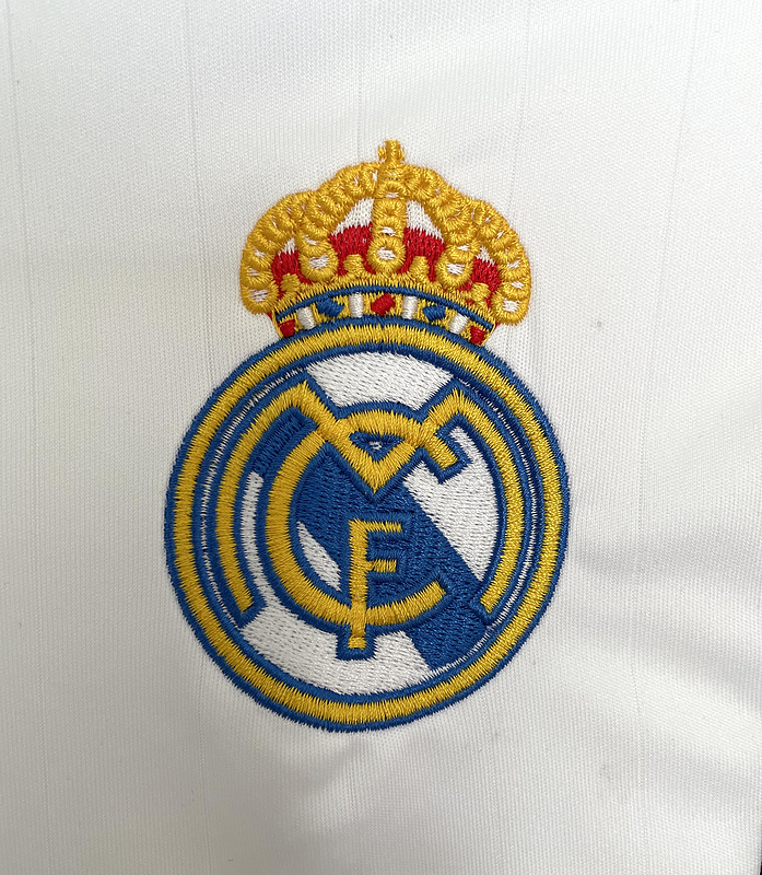 2006-2007  Retro  Real Madrid  Home  long sleeves   jersey