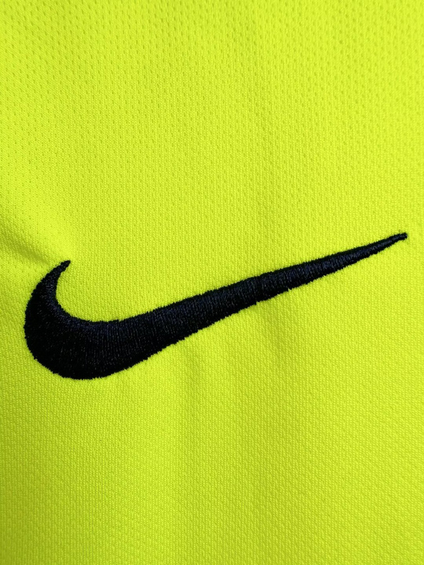 2005-2006 Retro  Barcelona   Away  long sleeves   jersey