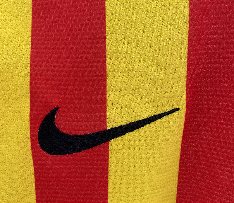 2013-2014 Retro  Barcelona  Away jersey