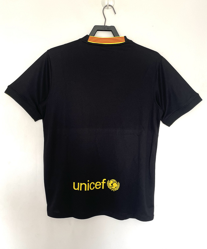2013-2014 Retro  Barcelona  3RD jersey