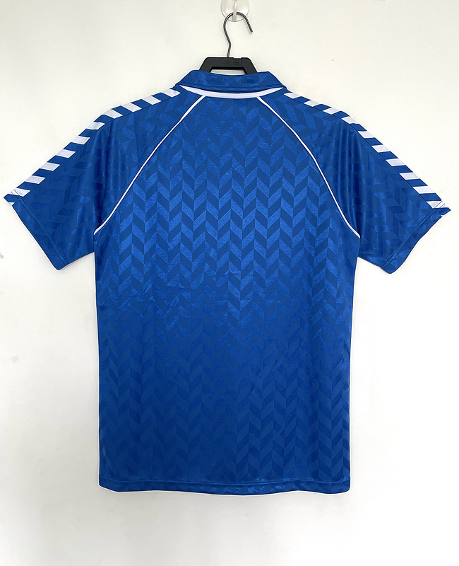 1986-1987  Retro  Real Madrid  Away  jersey