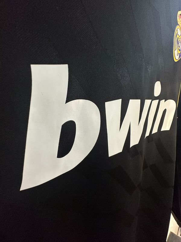2011-2012  Retro  Real Madrid  Away   long sleeves   jersey