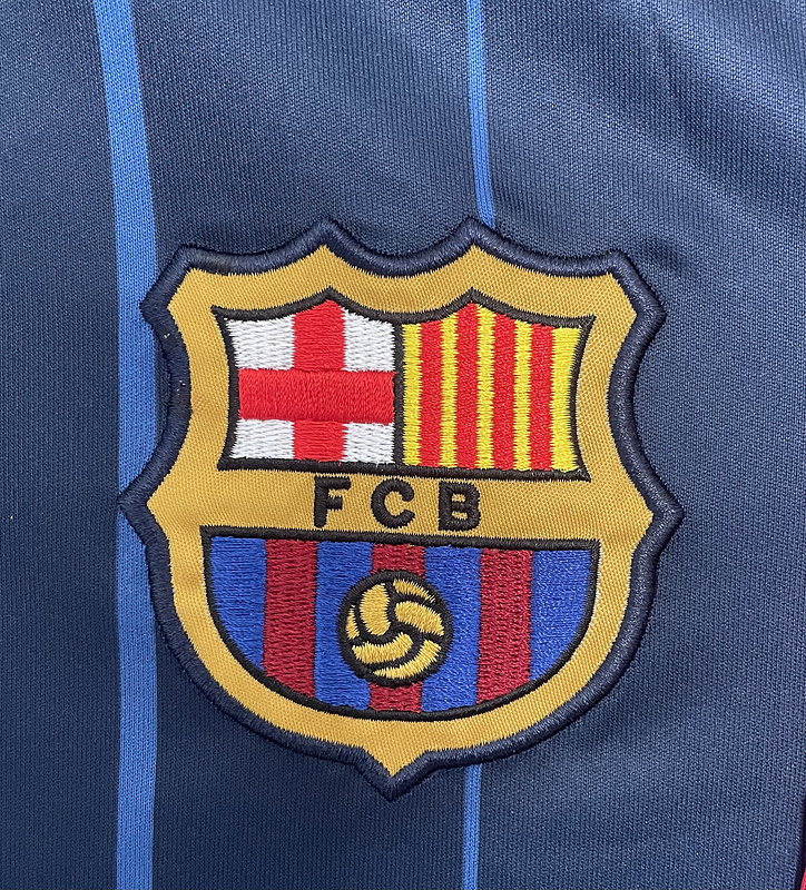 2004-2005 Retro  Barcelona  Away  jersey