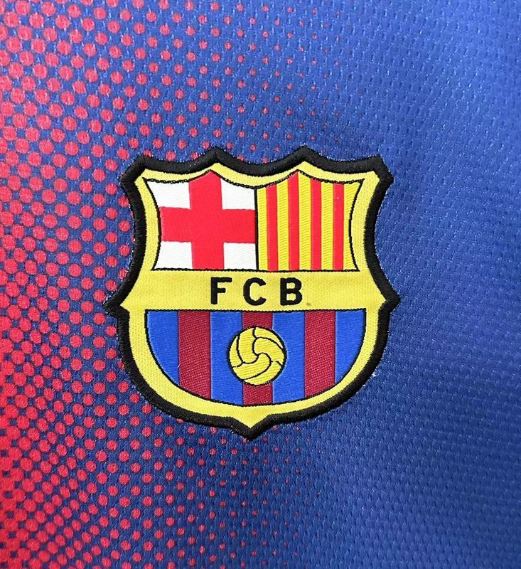 2012-2013 Retro  Barcelona   Home  long sleeves   jersey