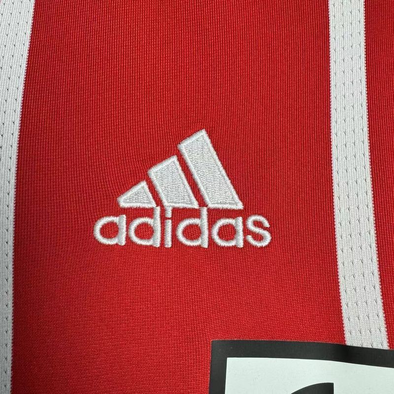 2017-2018  Retro Bayern Munich   Home  jersey
