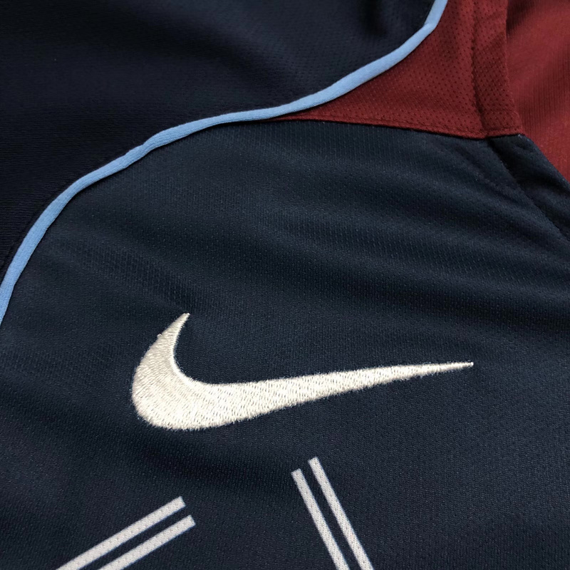 2004-2005  Retro  Atletico Madrid Away  jersey