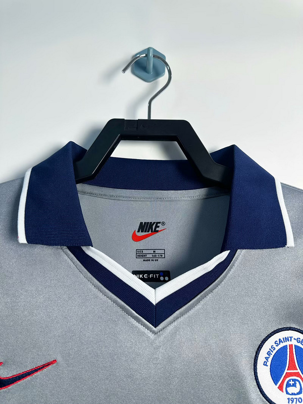 2000-2001  Retro Paris FC/  PSG  Away  jersey