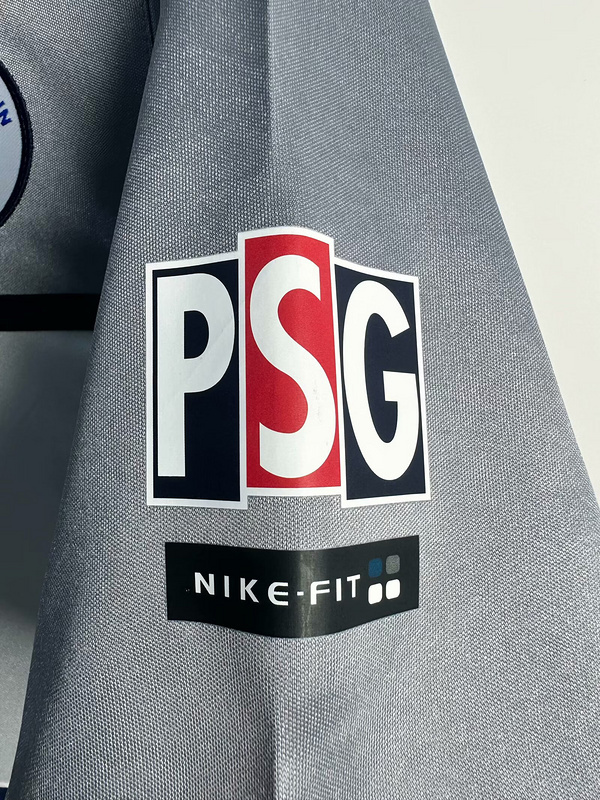2000-2001  Retro Paris FC/  PSG  Away  jersey