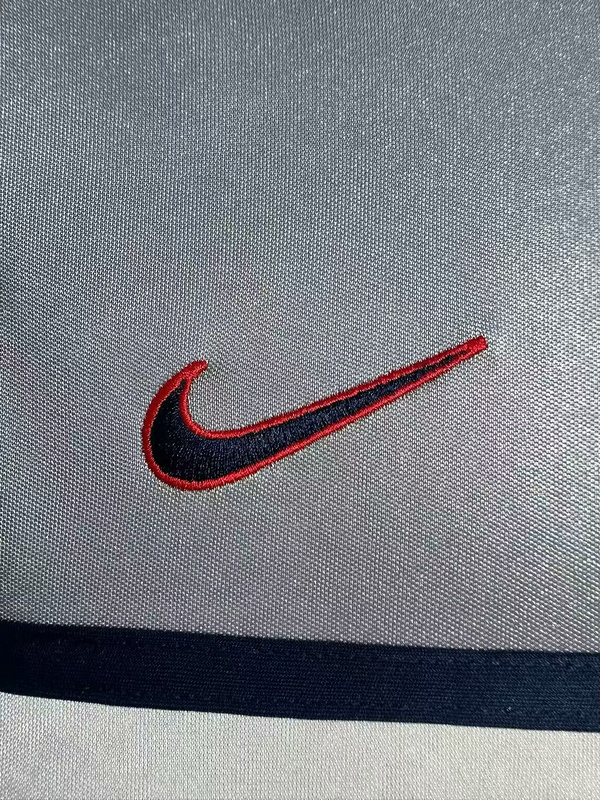2000-2001  Retro Paris FC/  PSG  Away  jersey
