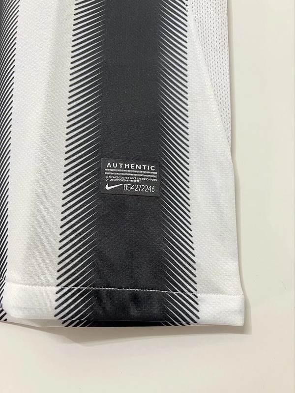 2011-2012 Retro Juventus  Home  jersey