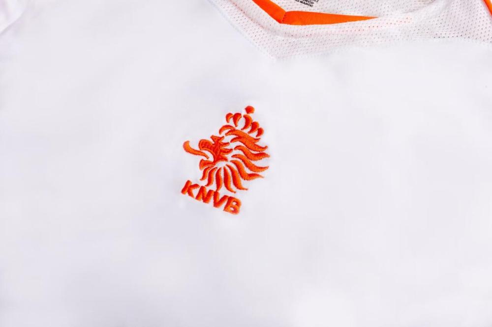 2004  Retro  Nation  Netherlands  Away  jersey  no  number
