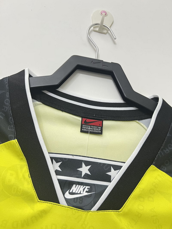 1994-1995  Retro Borussia Dortmund   Home  jersey
