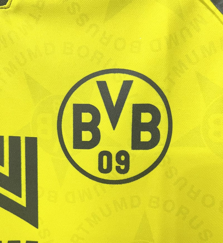1994-1995  Retro Borussia Dortmund   Home  jersey