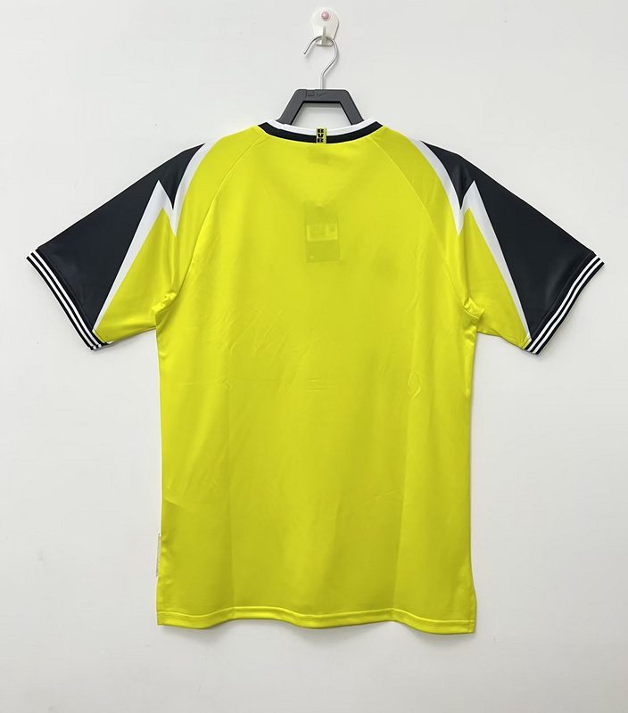 1995-1996  Retro Borussia Dortmund   Home  jersey