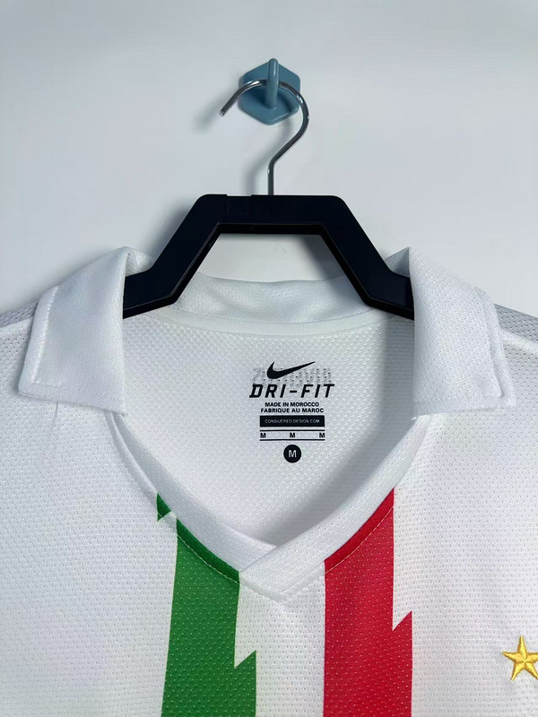 2010-2011  Retro Juventus  Away  jersey