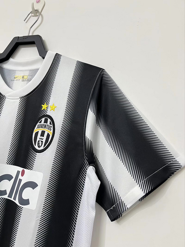 2011-2012 Retro Juventus  Home  jersey