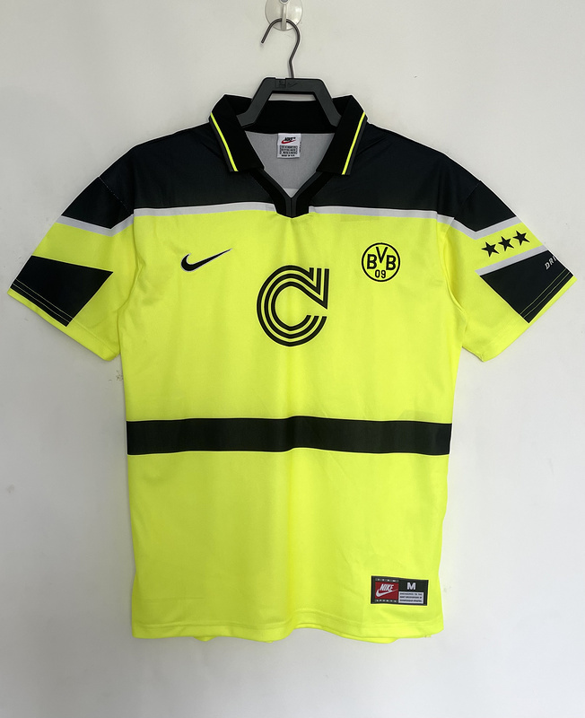 1996-1997  Retro Borussia Dortmund   Home  jersey