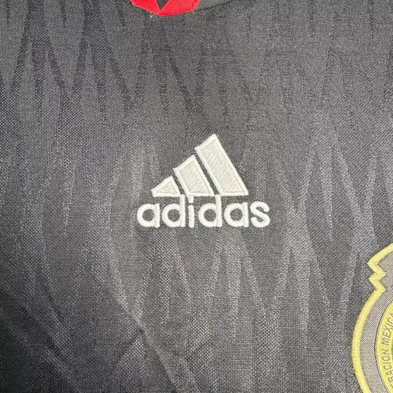 2010 Retro  Mexico  Away  jersey