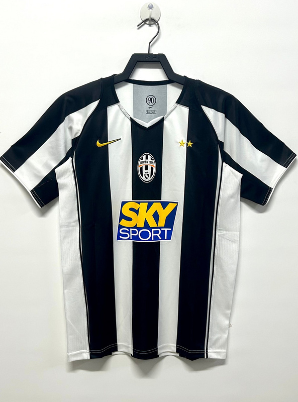 2004-2005 Retro Juventus  Home  jersey
