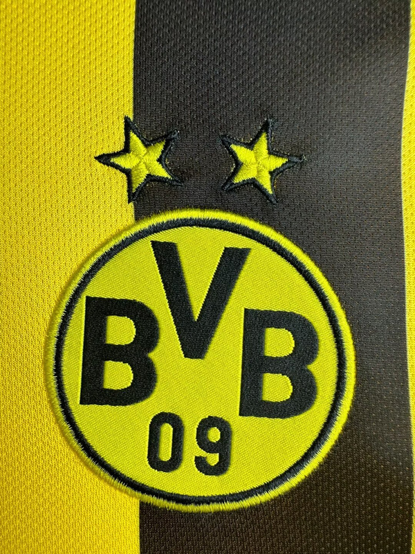 2012-2013  Retro Borussia Dortmund   Home  jersey