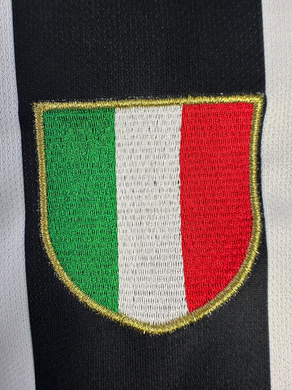 2002-2003  Retro Juventus  Home long sleeves  jersey