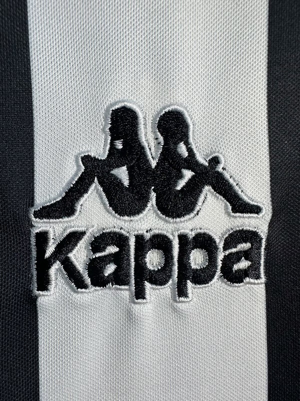 1995-1997  Retro Juventus  Home long sleeves  jersey