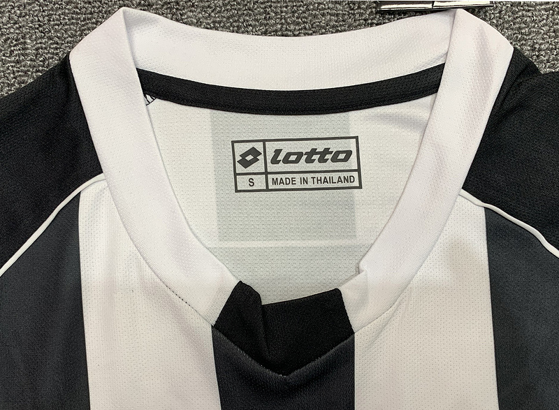 2002-2003  Retro Juventus  Home  jersey