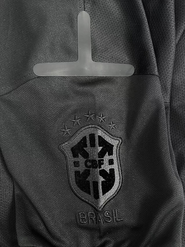 2013-2014  Retro  Nation  Brazil  Black away jersey