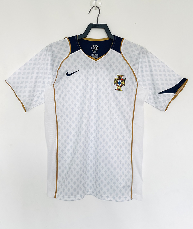 2004  Retro Portugal  Away   jersey