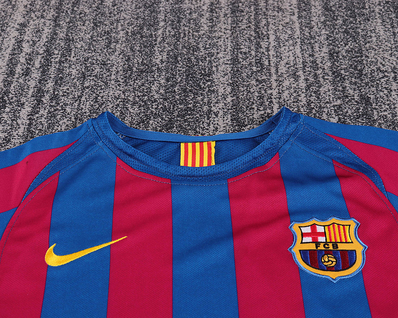 2005-2006  Retro  Barcelona  Home  Kids kits jerseys