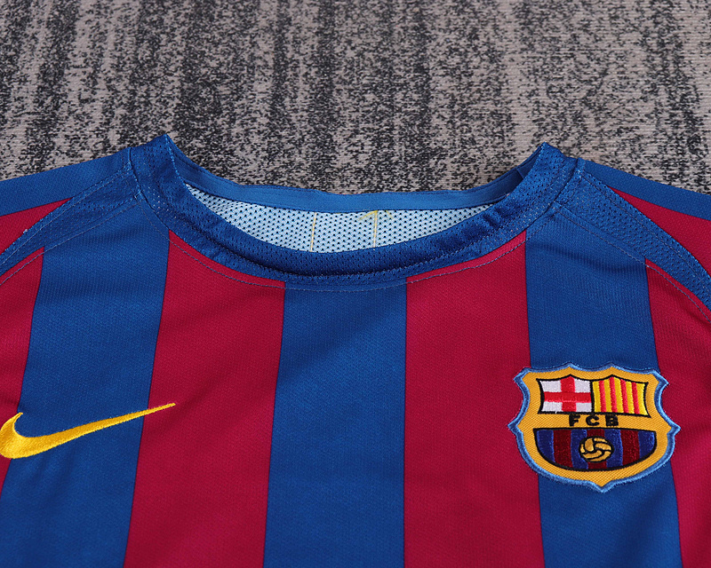 2005-2006 Retro  Barcelona  Home Kids kits jerseys UEFA Champions League version