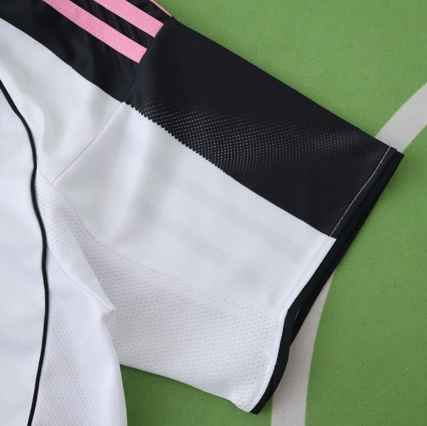 2025/26 Juventus Home Jersey Fan Version with Sponsors