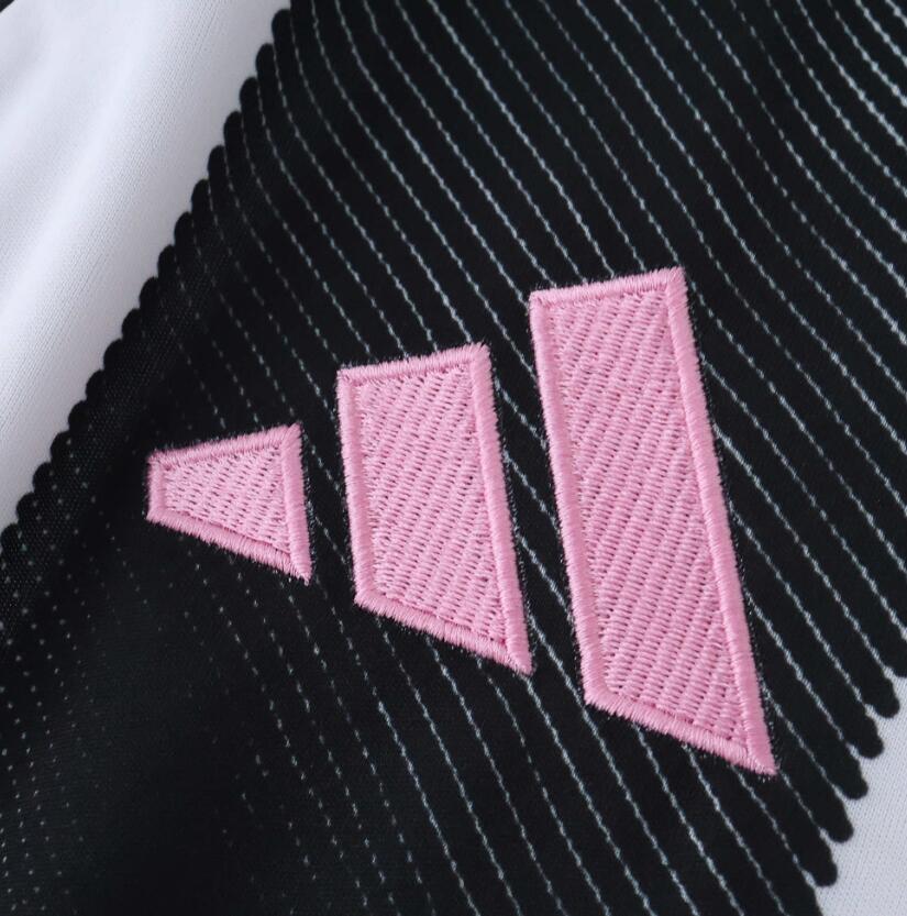 2025/26 Juventus Home Jersey Fan Version with Sponsors