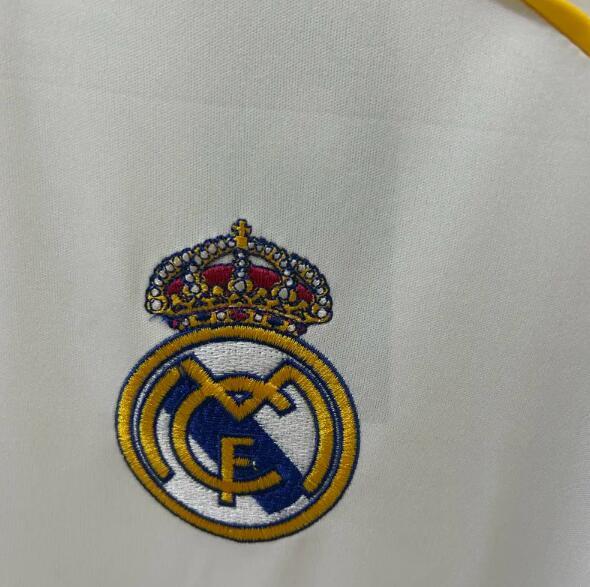 2025/26 Real Madrid Home Jersey Fan Version