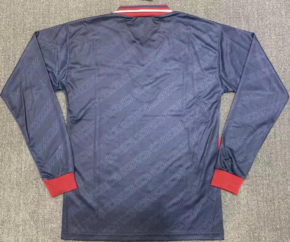 1995-1996     Retro   AFC Ajax  Away  long sleeves   jersey